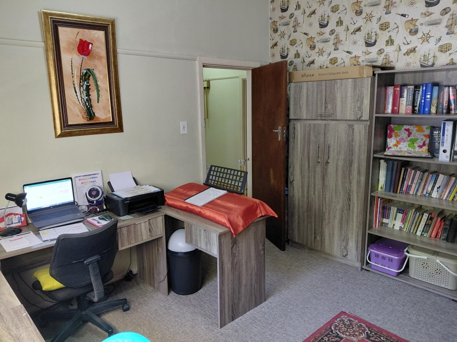 4 Bedroom Property for Sale in Van Riebeeck Hoogte Eastern Cape